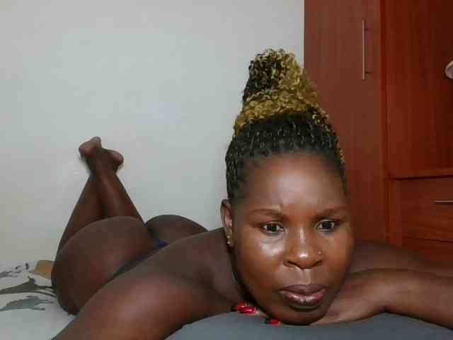 Queenmaya webcam