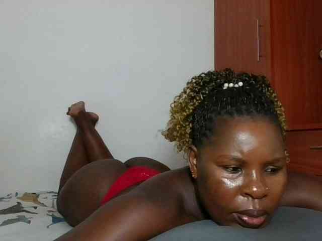 Queenmaya webcam