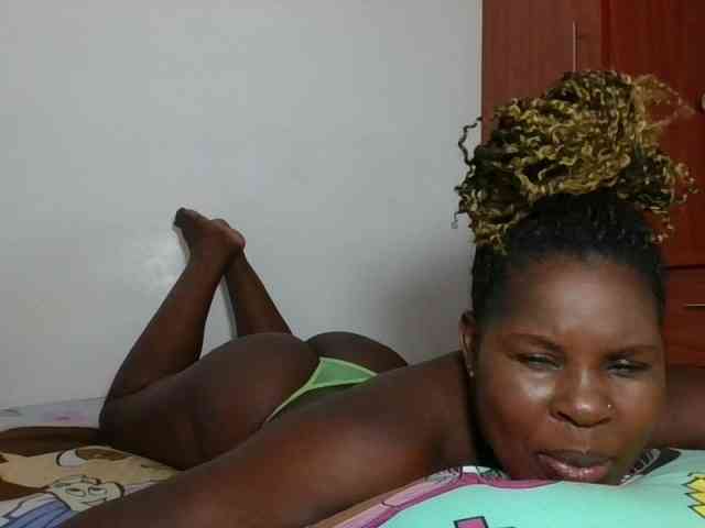 Queenmaya webcam
