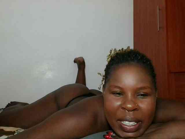 Queenmaya webcam
