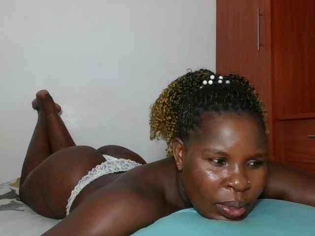 Queenmaya webcam