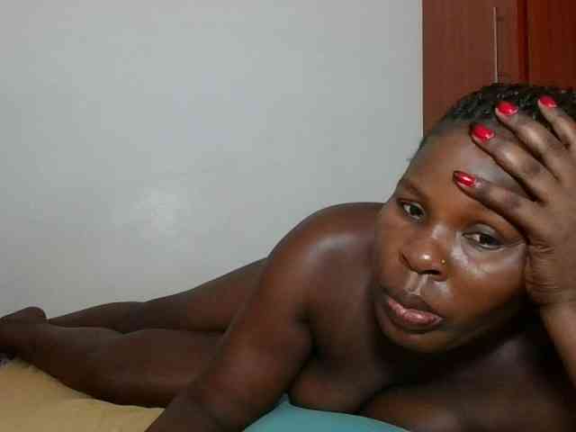 Queenmaya webcam