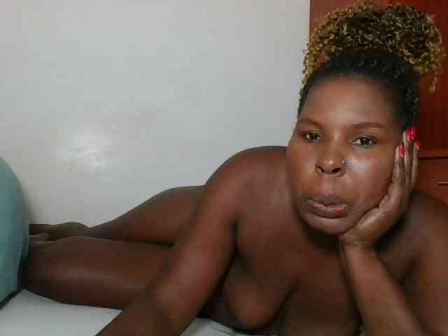 Queenmaya webcam