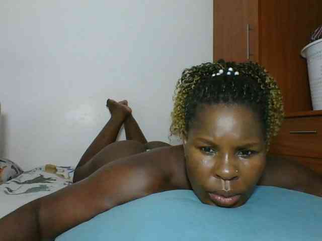 Queenmaya webcam