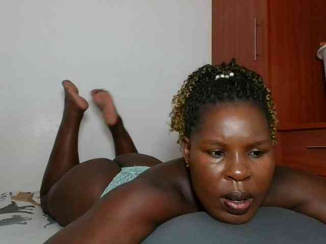 Queenmaya webcam
