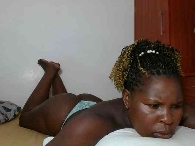 Queenmaya webcam
