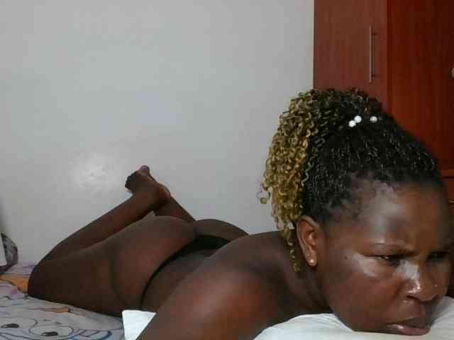 Queenmaya webcam
