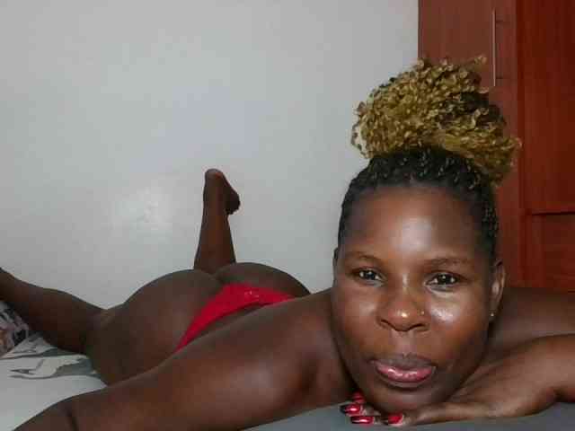 Queenmaya webcam