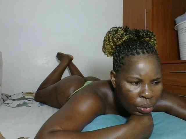 Queenmaya webcam