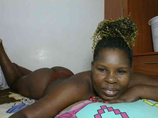 Queenmaya webcam