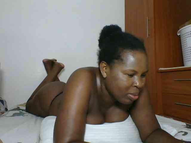 Queenmaya webcam