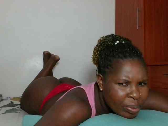 Queenmaya webcam