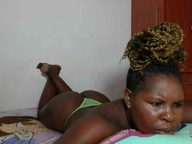 Queenmaya webcam