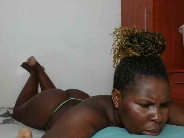 Queenmaya webcam