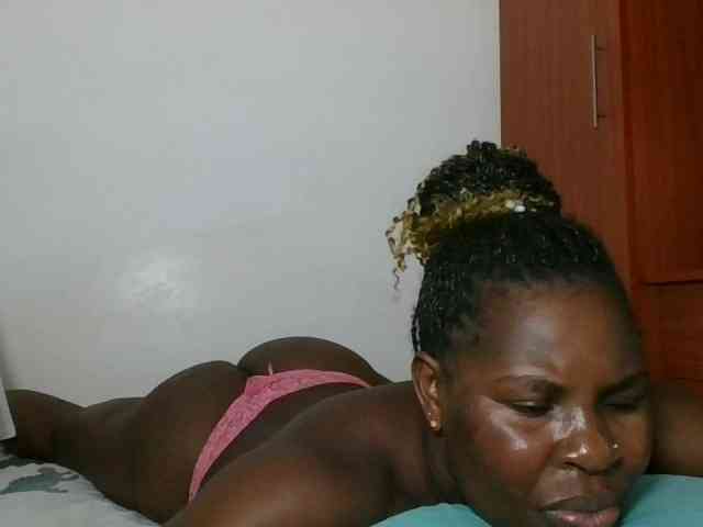 Queenmaya webcam