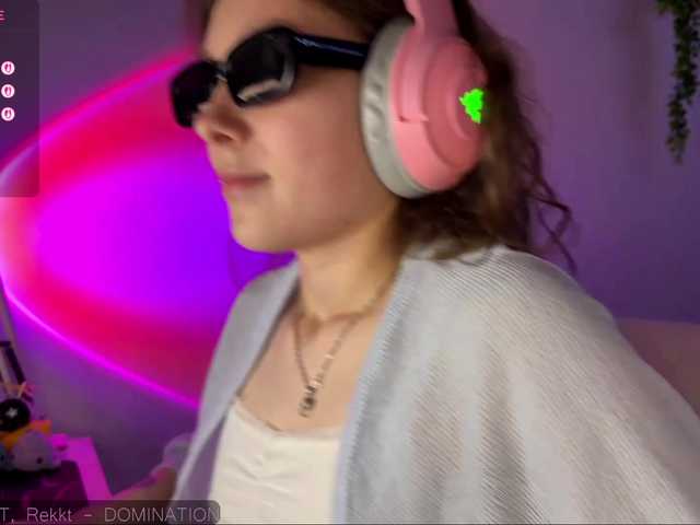 sambucaD live cam on BongaCams