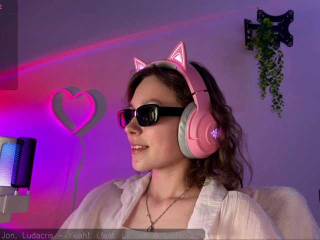 sambucaD live cam on BongaCams