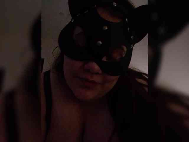 LadyTwilight webcam