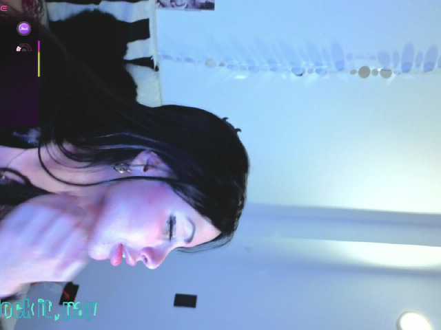 Sofianixbbc live on BongaCams