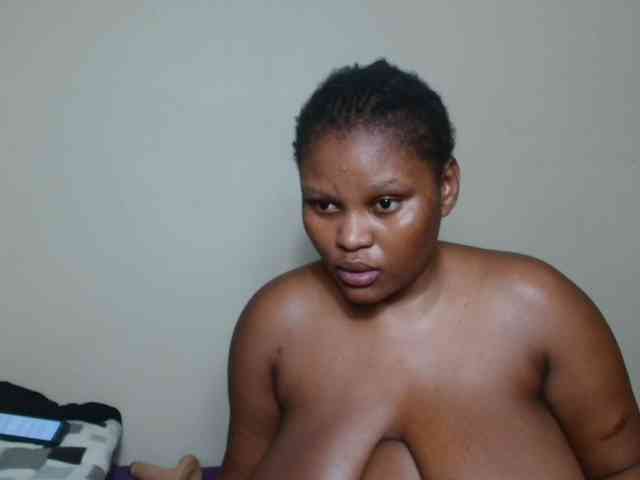 BootyDarkEbony webcam
