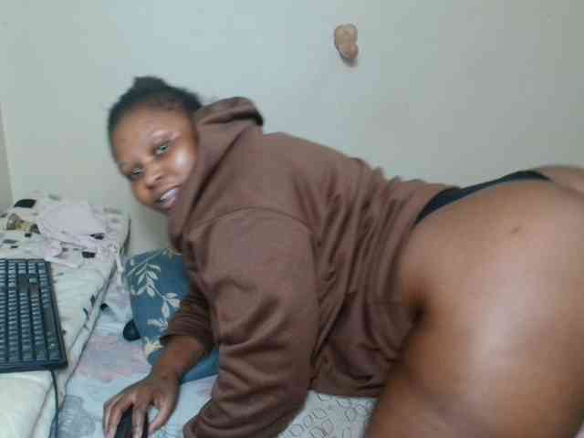 BootyDarkEbony
