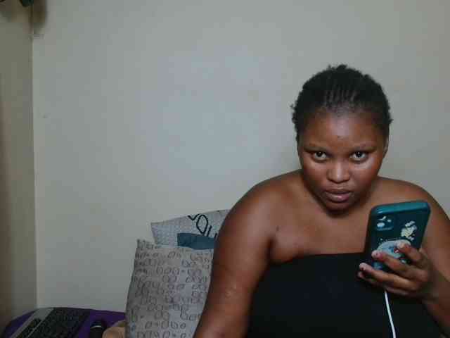 BootyDarkEbony webcam