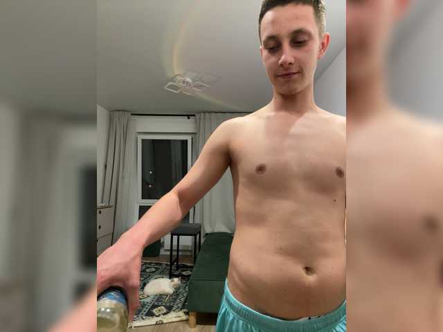 go to chat with BigLove11