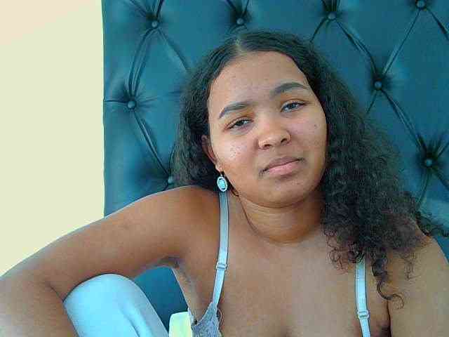 indianaphrodite webcam