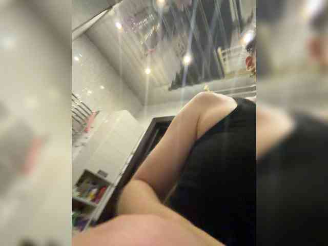LiziVogue webcam