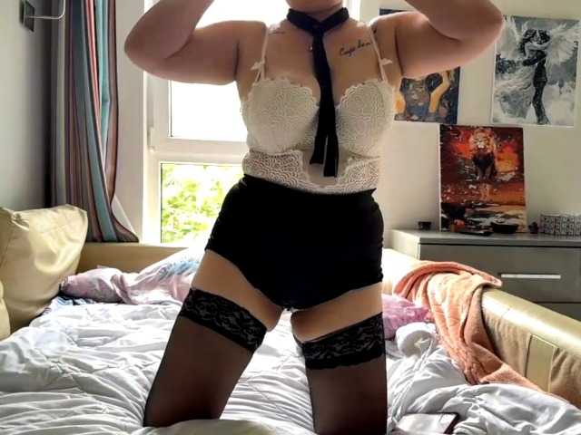 DorieDavance live cam on BongaCams