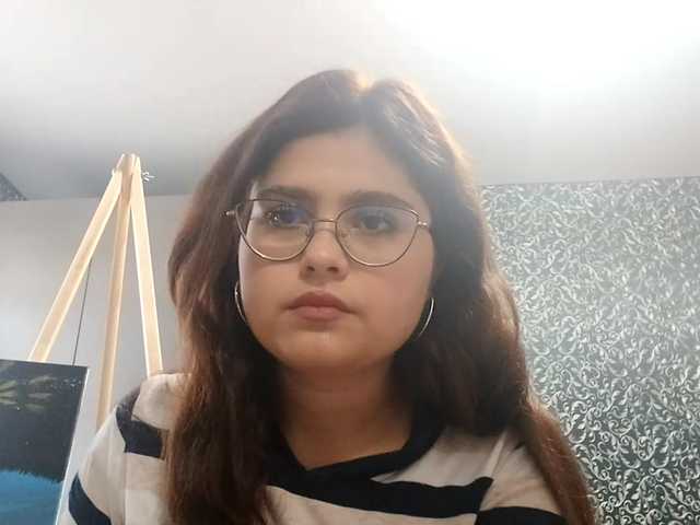 DorieDavance live cam on BongaCams