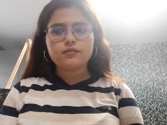 DorieDavance live cam on BongaCams