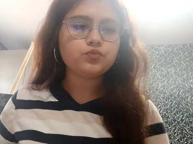 DorieDavance live cam on BongaCams