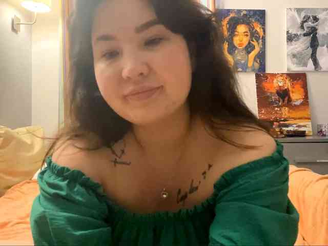 DorieDavance webcam