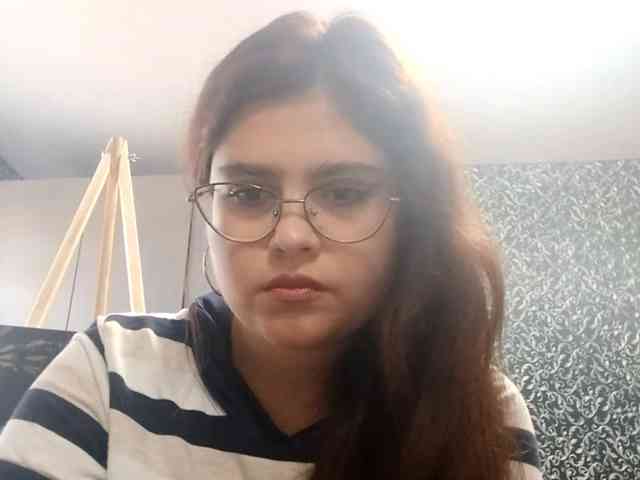 DorieDavance Live Webcam on BongaCams