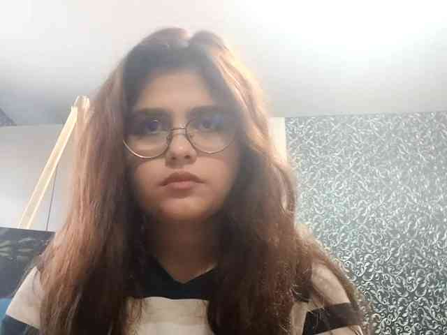 DorieDavance webcam