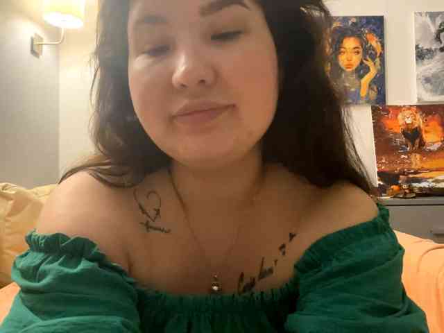 DorieDavance webcam