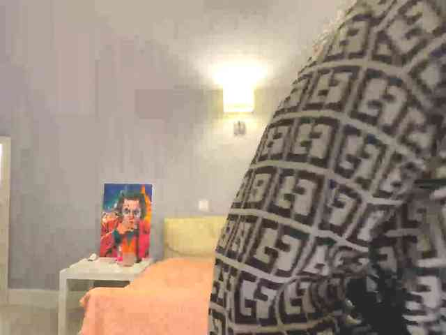 DorieDavance webcam