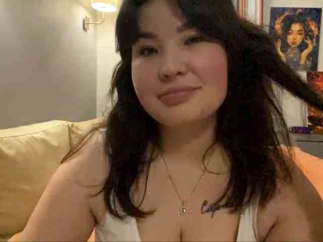 DorieDavance webcam