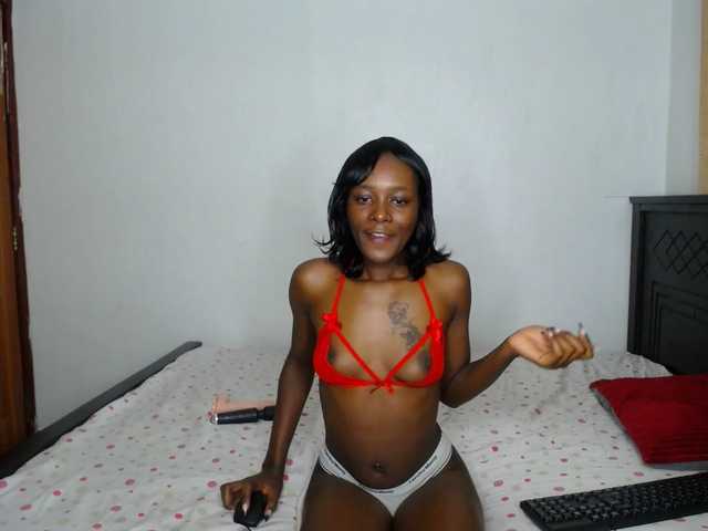 NaughtylittleSluts live cam on BongaCams