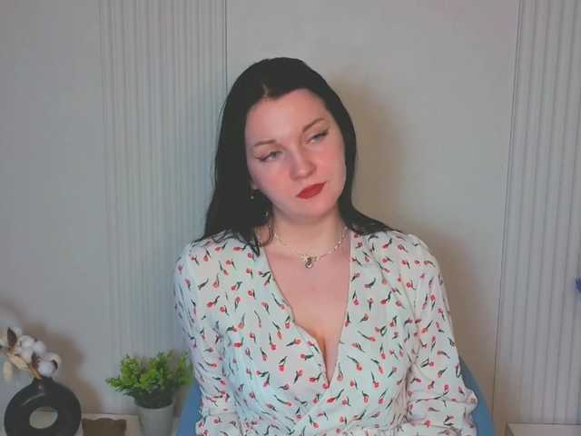 MilaSaly live cam