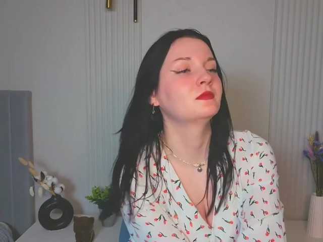 MilaSaly live cam on BongaCams