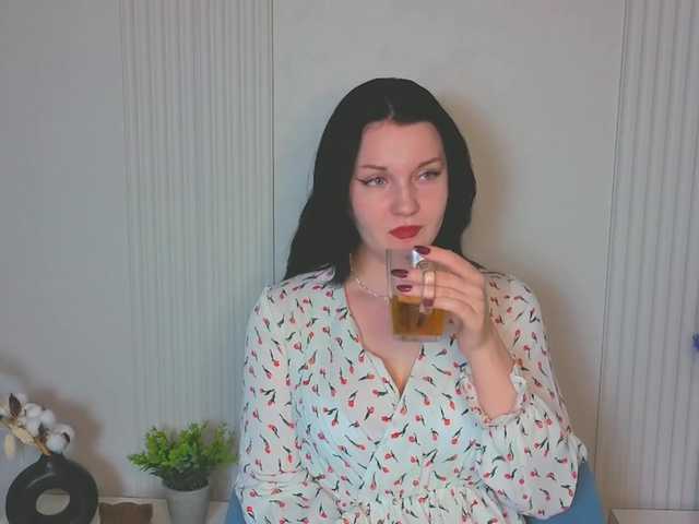 MilaSaly live cam on BongaCams