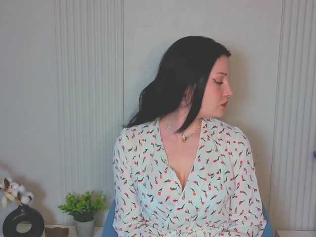 MilaSaly live cam on BongaCams