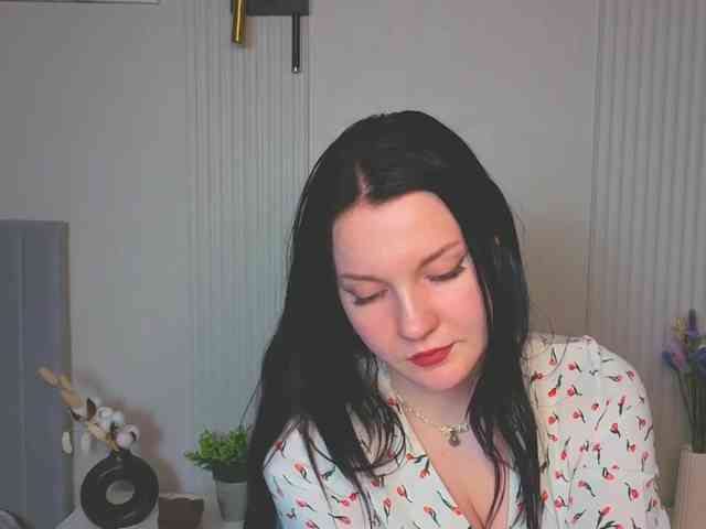 milasaly's live room