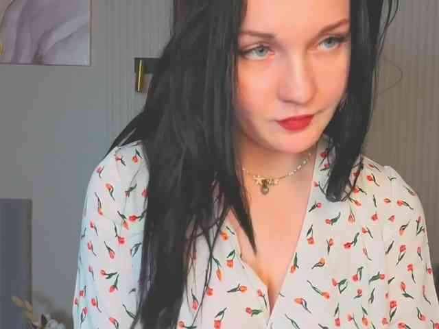 MilaSaly webcam
