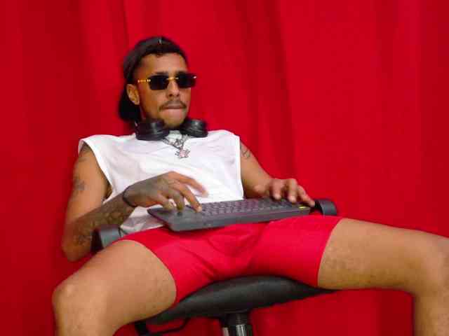 null-bbc Live Webcam on BongaCams
