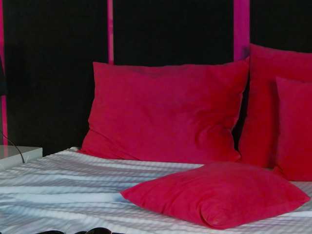 Areina live cam on BongaCams
