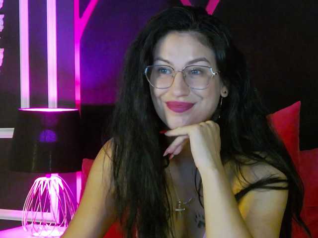 Areina live cam on BongaCams