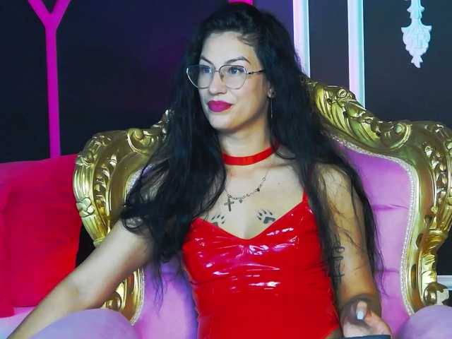 Areina live cam on BongaCams
